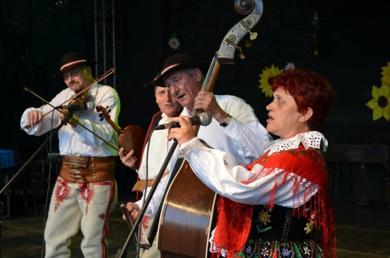 XII Międzynarodowy Festiwal Folkloru Karpat – Trzcinica 2015