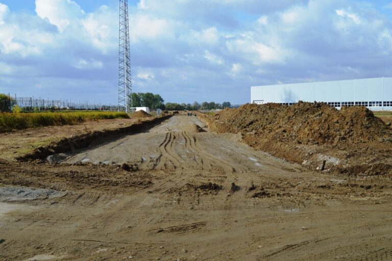 Ponad milion złotych na budowę drogi KDL 1