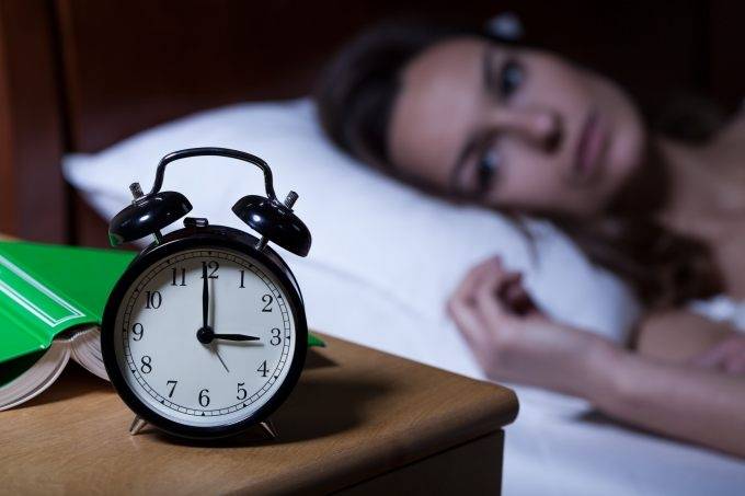 Masz kłopoty ze snem? Oto siedem sposobów na spokojną noc