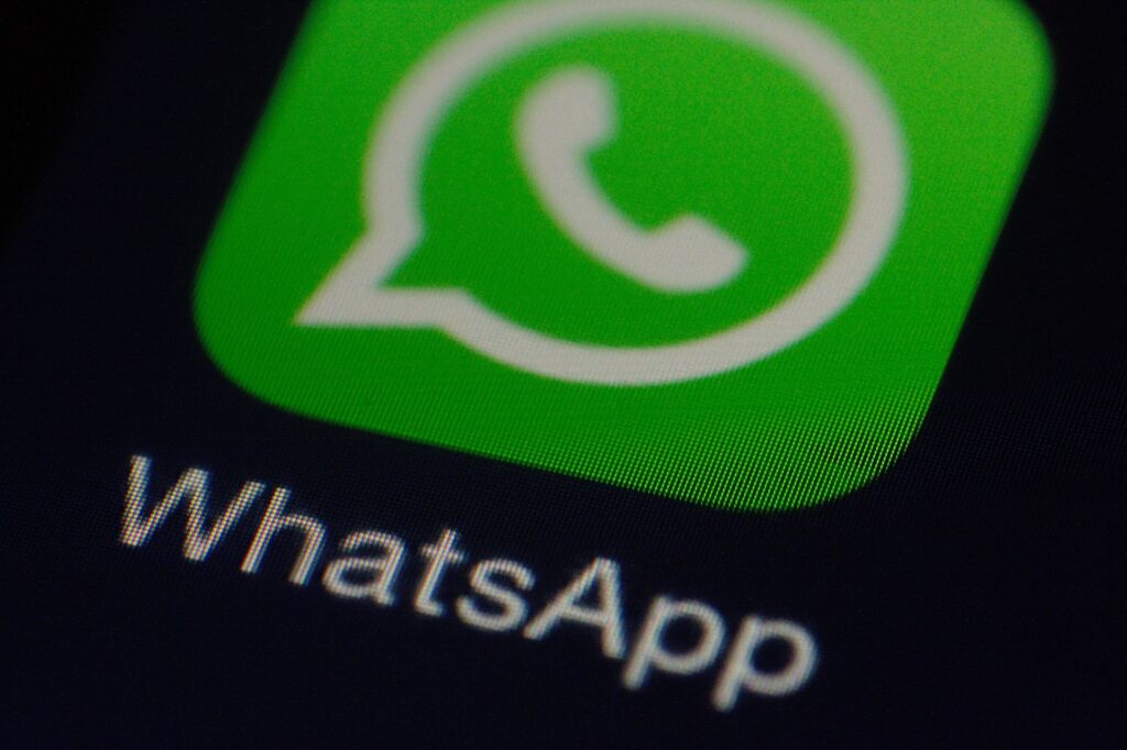 WhatsApp rozszerza funkcję znikających wiadomości. Jest kilka zmian