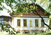 Zabytkowy dworek w Wolicy na sprzedaż!