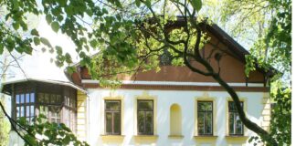 Zabytkowy dworek w Wolicy na sprzedaż!