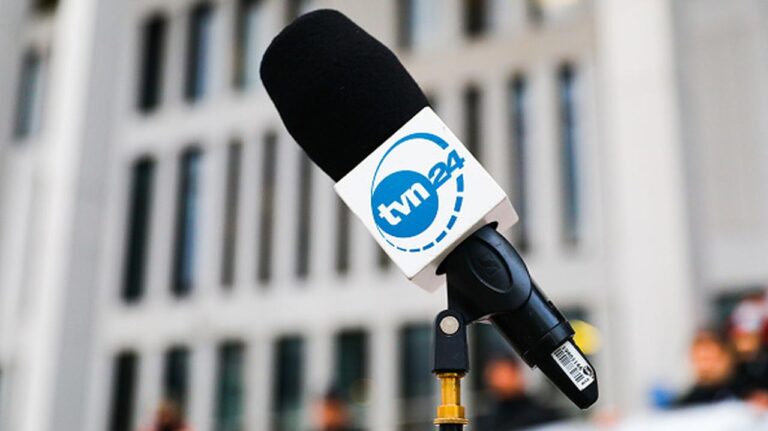 Solidarni z TVN! „Dziennikarze w żadnym wypadku nie dadzą się zastraszyć i uciszyć”