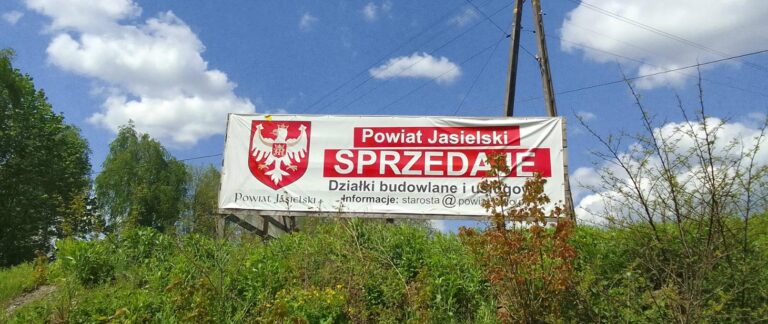 <strong>Powiat jasielski sprzedał kolejne działki</strong>