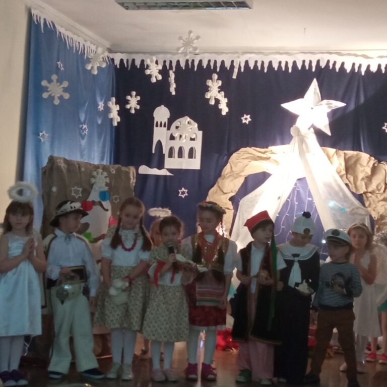 Przedszkolaki kultywują tradycje-Wigilia w PM9 w Jaśle
