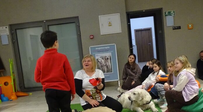 Potrzeby psa – zajęcia dogoterapeutyczne w MBP w Jaśle