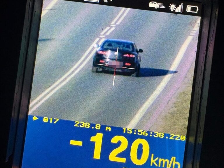 Jechał z prędkością 120 km/h, a prawo jazdy miał niespełna dwa lata