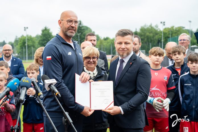 Blisko 4,4 mln zł dla Miasta Jasła na modernizację stadionu przy ul. Śniadeckich 15